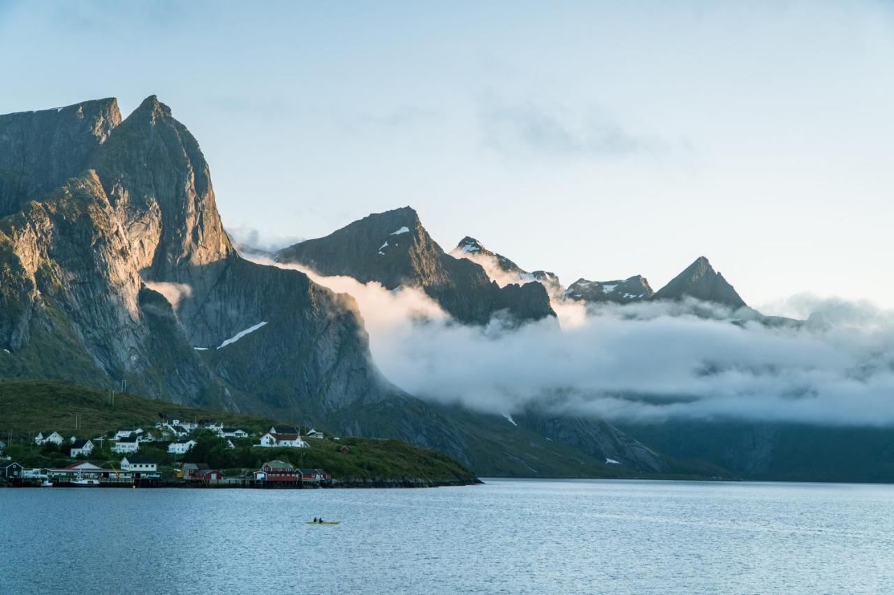 Live Lofoten Hotel Stamsund Exterior photo
